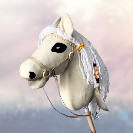 Koń na kiju Hobby Horse - Perlino Beżowy Średni