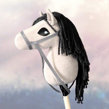 Hobby Horse Konienakiju dla dzieci  - Blanka Beżowy z szarą grzywą  + kantar i wodze A4 Mały koń na kiju