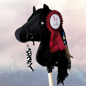 Hobby Horse Konienakiju dla dzieci  - Bystra Czarny z czarną grzywą  + kantar i uwiąz A4 Mały koń na kiju